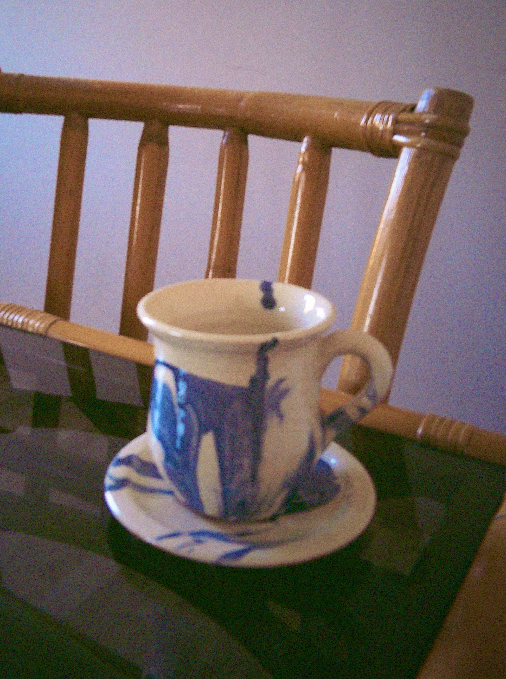 Taza café y plato marmolados