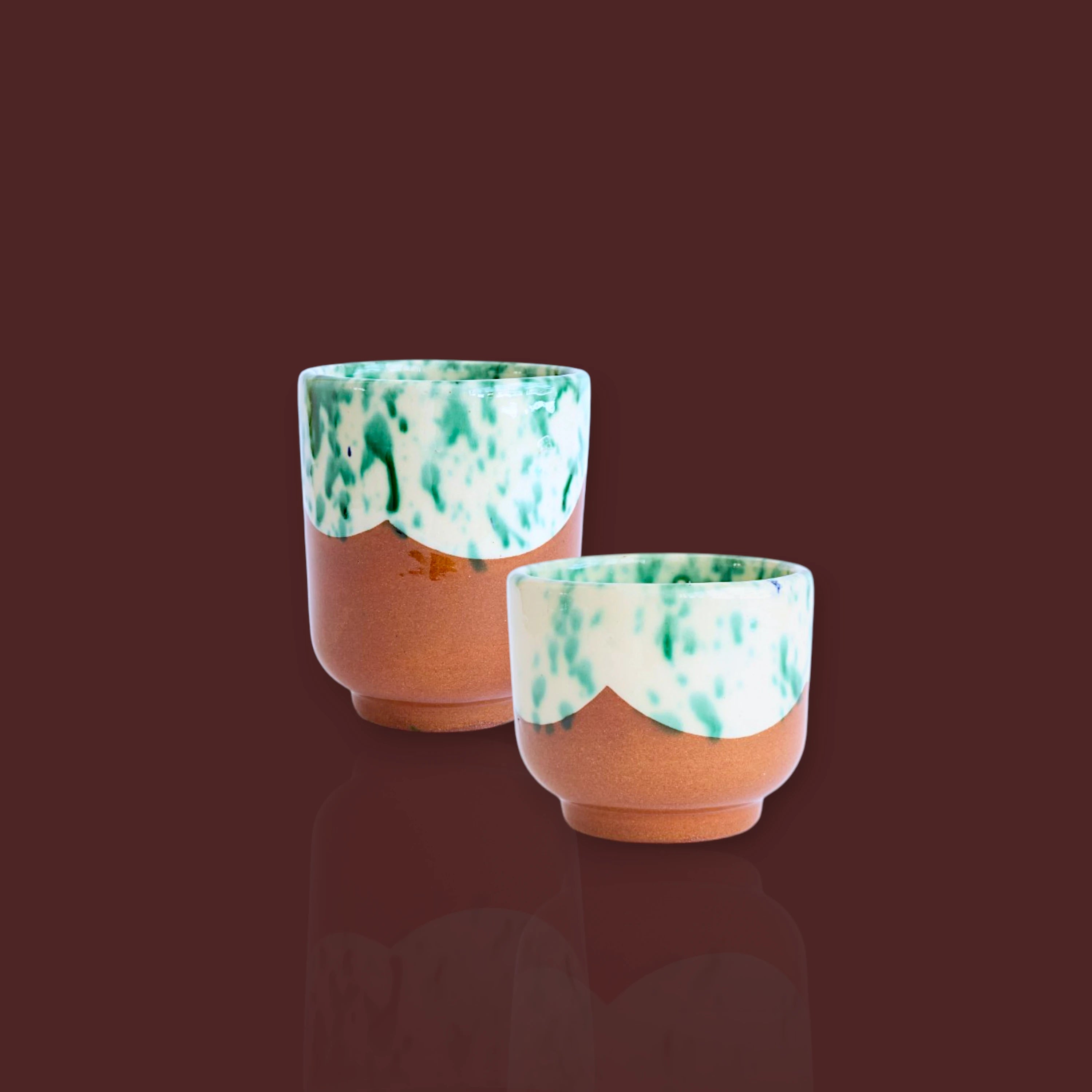 Vasos Úbeda ondas de cerámica artesanal color verde